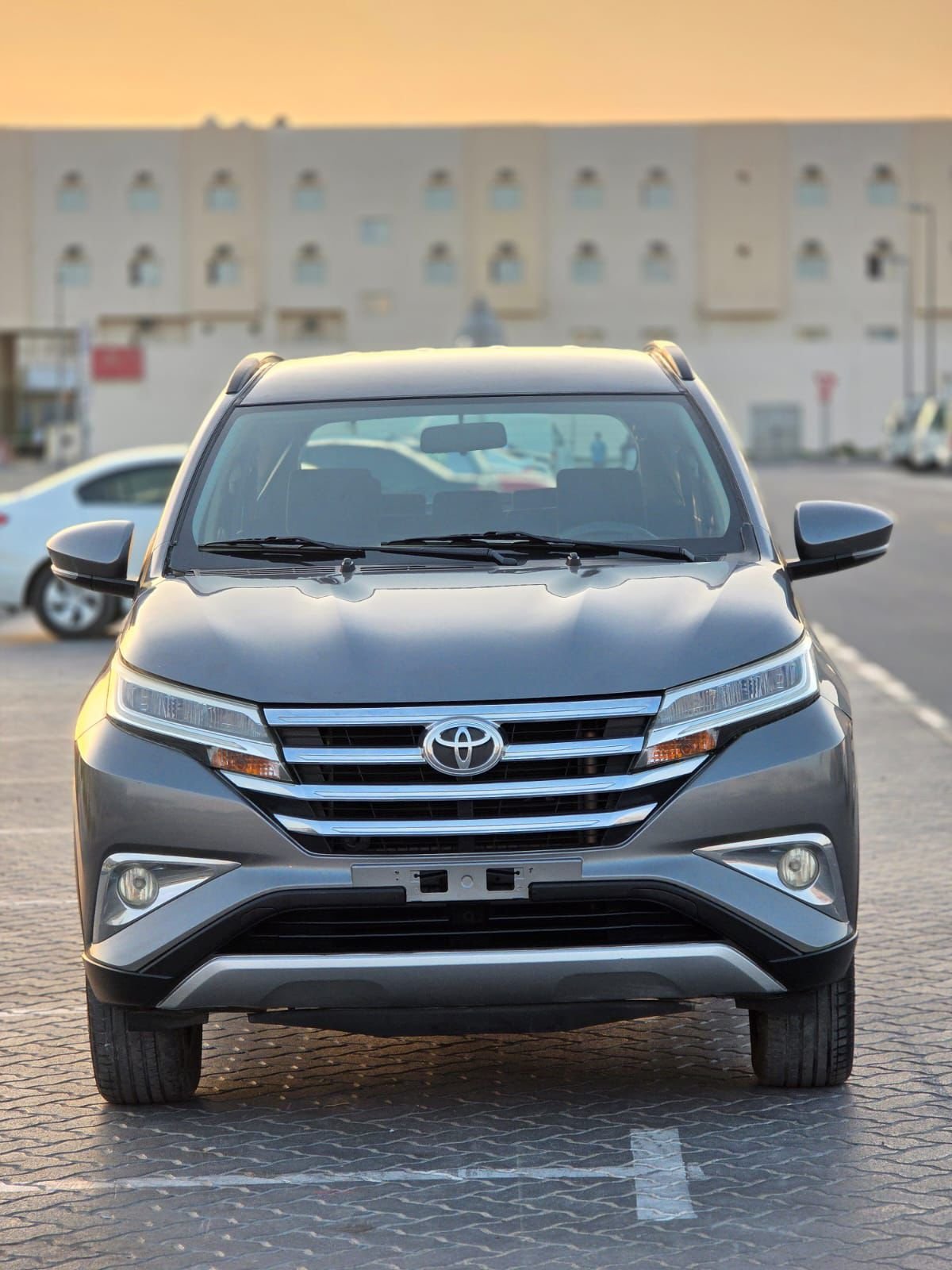 TOYOTA RUSH - Image 7