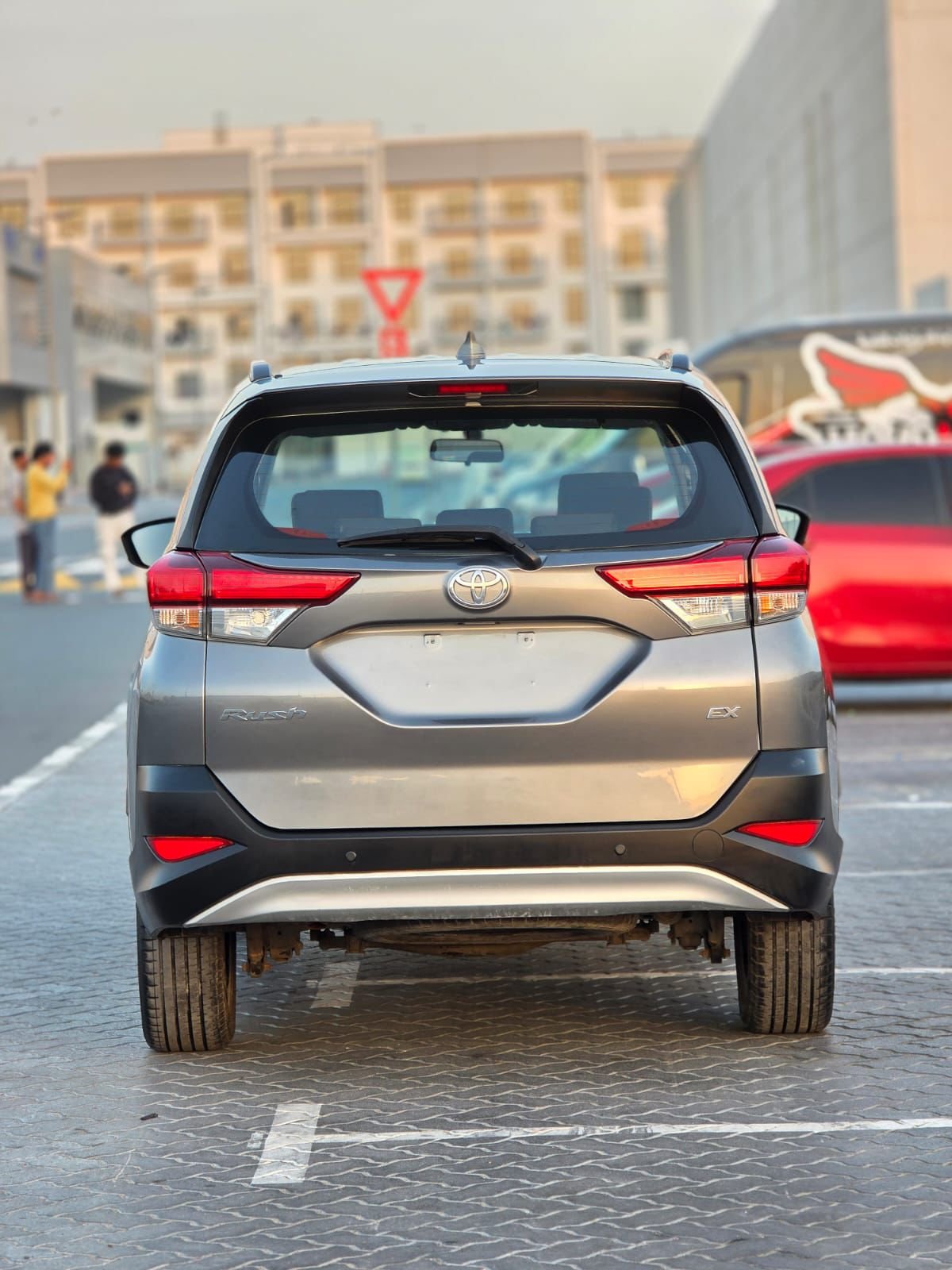 TOYOTA RUSH - Image 5